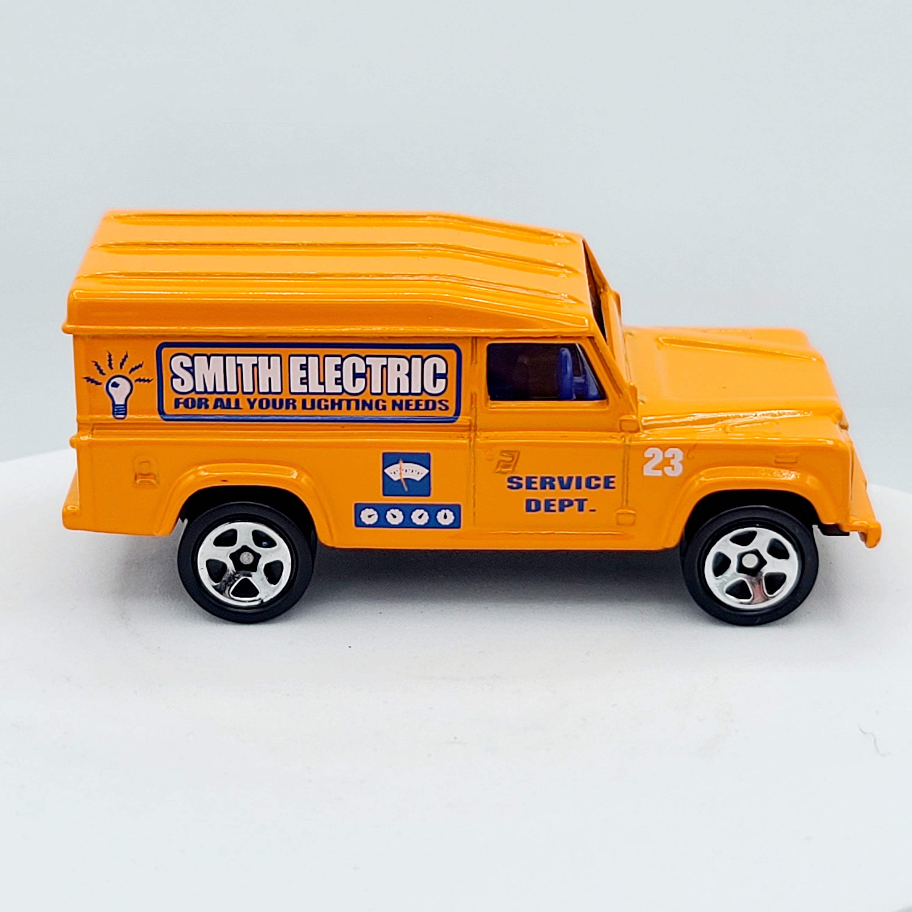 Hot Wheels Land Rover MKII "Smith Electric" (1997 HW Basic)